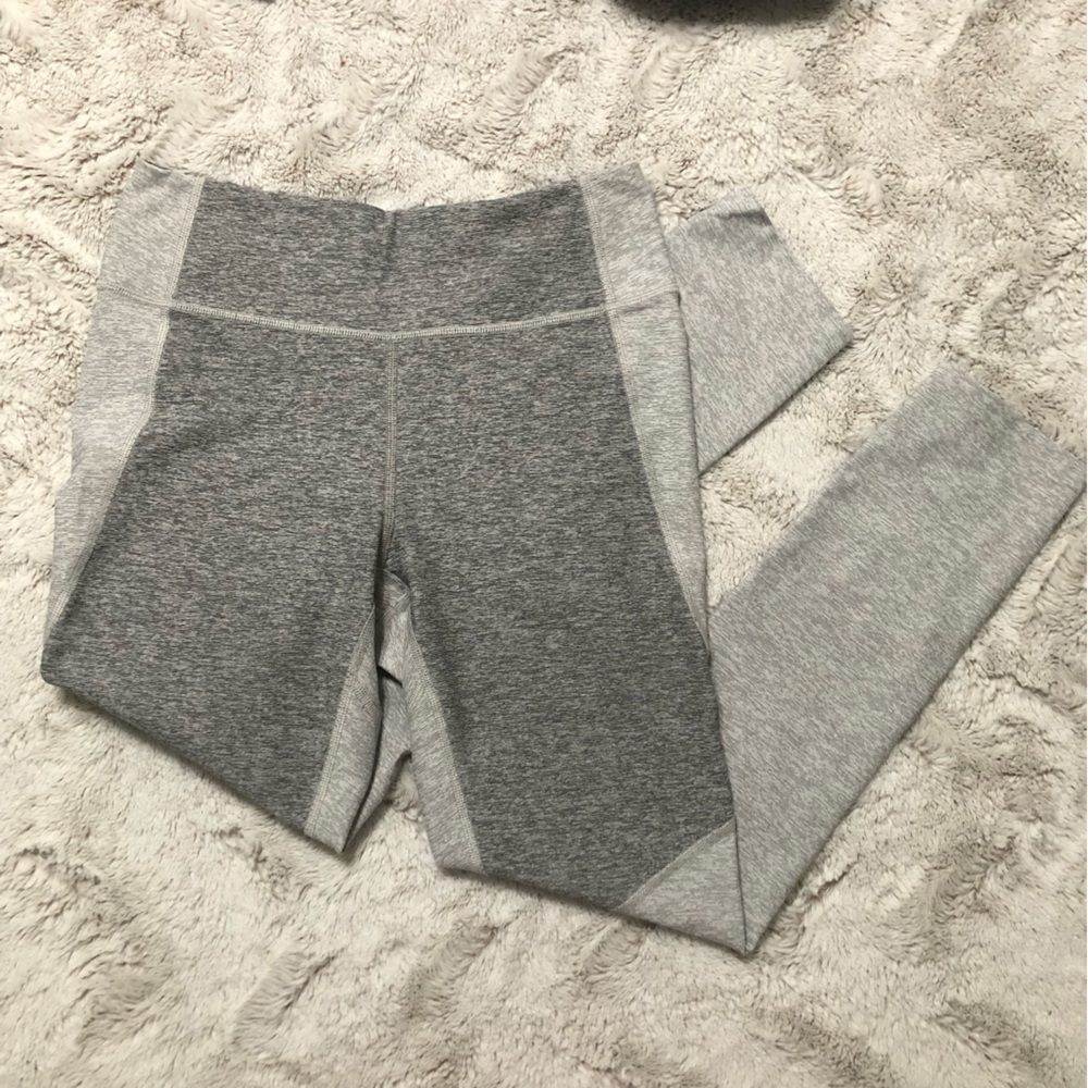 NWOT Outdoor Voices 7/8 legging